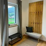 Appartement Servus In Der Wiesenstrasse Inklusive Chiemgaukarte